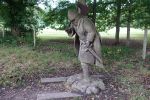 PICTURES/Hastings - Battlefield & Battle Abbey/t_Statue2a.JPG